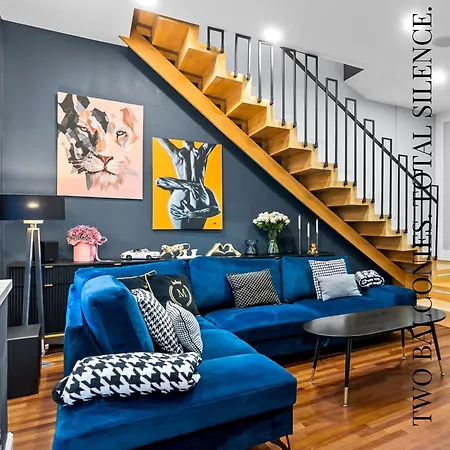 Luxury In Center 2 Balconies 2 Bathrooms Ac Daire Katoviçe