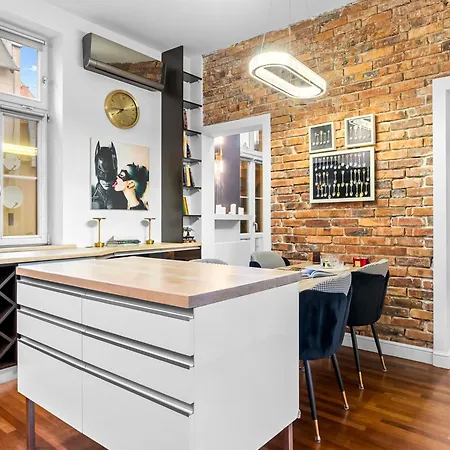 Luxury In Center 2 Balconies 2 Bathrooms Ac
