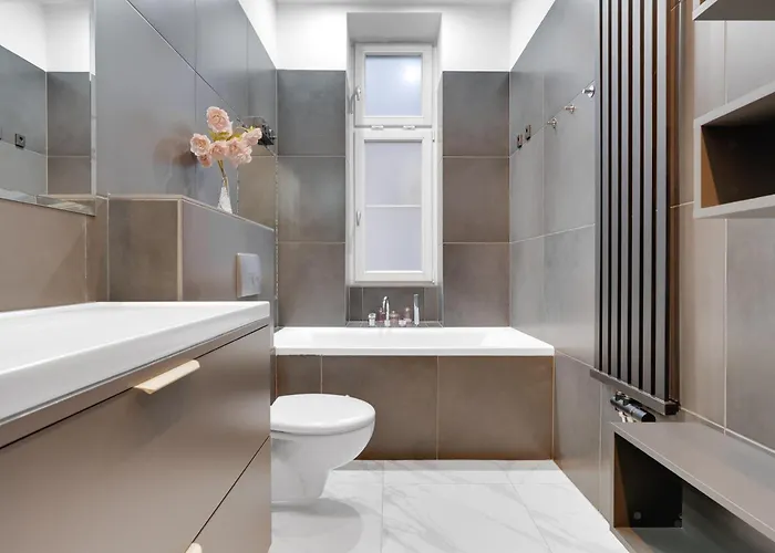 Apartmán Luxury In Center 2 Balconies 2 Bathrooms Ac Katovice