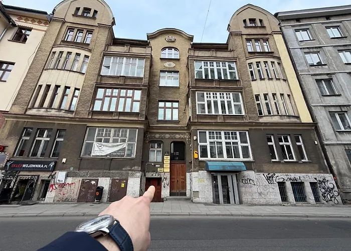 Luxury In Center 2 Balconies 2 Bathrooms Ac * Katovice